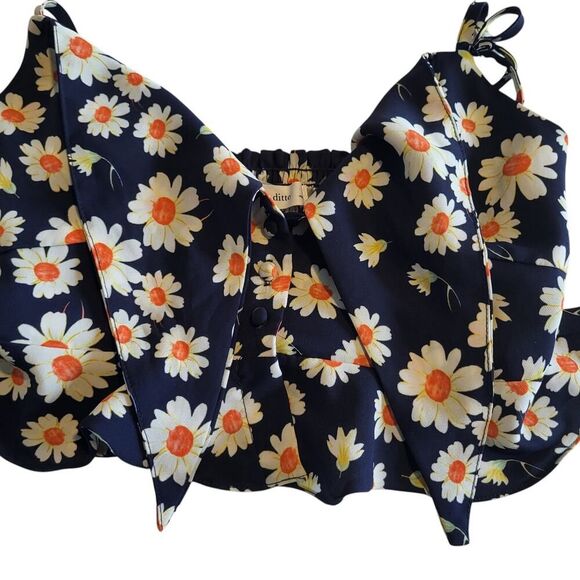 idem ditto Small Black Daisy Crop Top Smocked Peplum Adjustable Straps Bow Tie - Picture 10 of 13